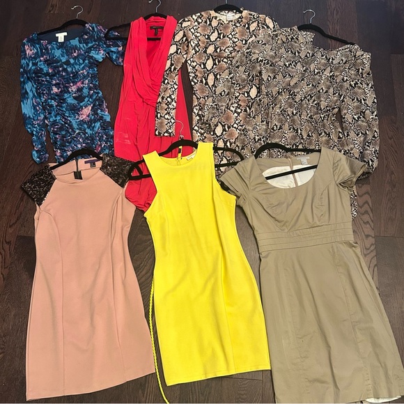 Yellow Sleeveless Dress - Picture 1 of 2